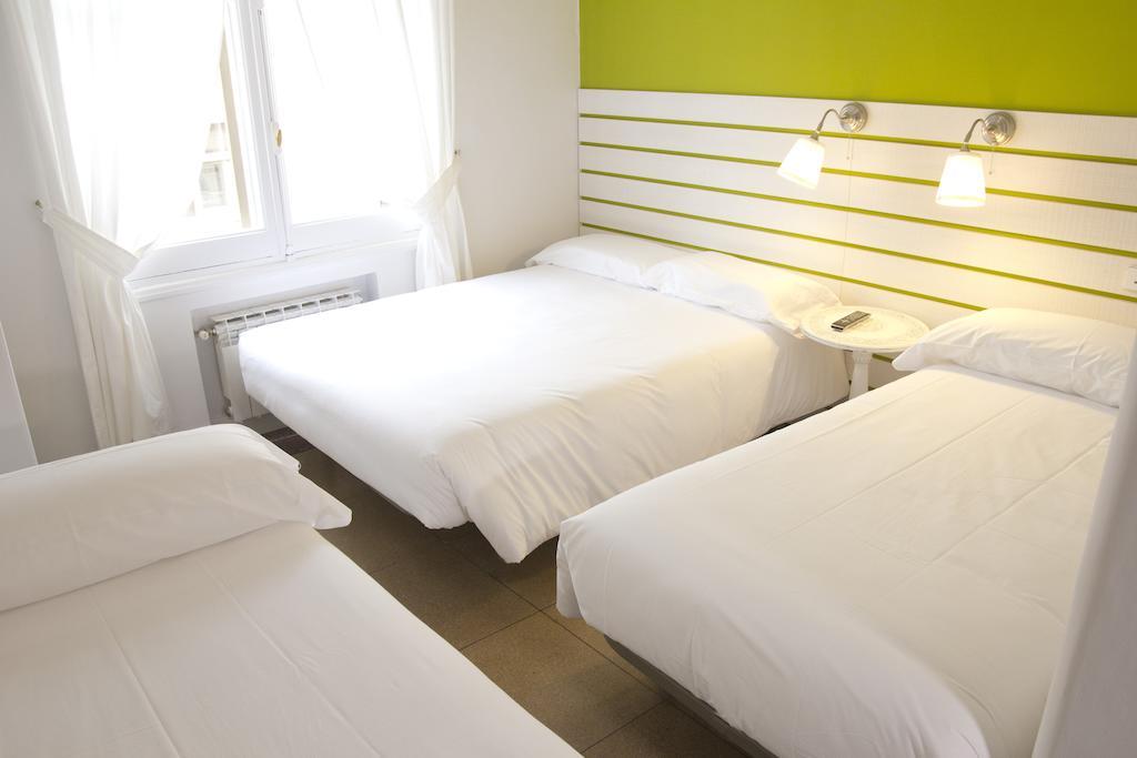 Hostal Monjes Peregrinos Burgo Zimmer foto