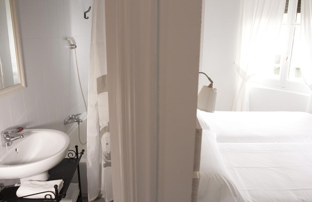 Hostal Monjes Peregrinos Burgo Zimmer foto